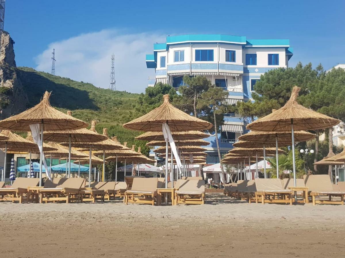 ホテル Grand G&T Škalngur エクステリア 写真
